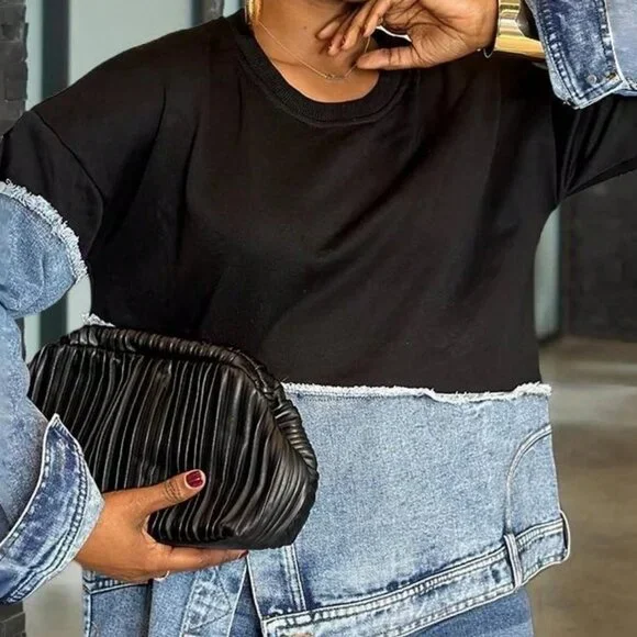 Black Casual Women's Valentine's Day Denim Patchwork Sweatshirt - Picture 3 of 9